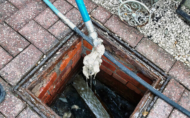 https://plumberbicton.com.au/uploads/2025/06/blocked-drains-598620.jpg