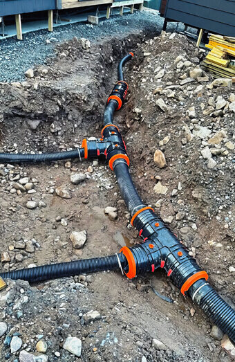 https://plumberbicton.com.au/uploads/2025/06/commercial-plumbing-100656.jpg