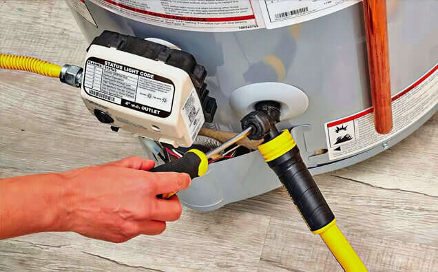 https://plumberbicton.com.au/uploads/2025/06/hot-water-385324.jpg