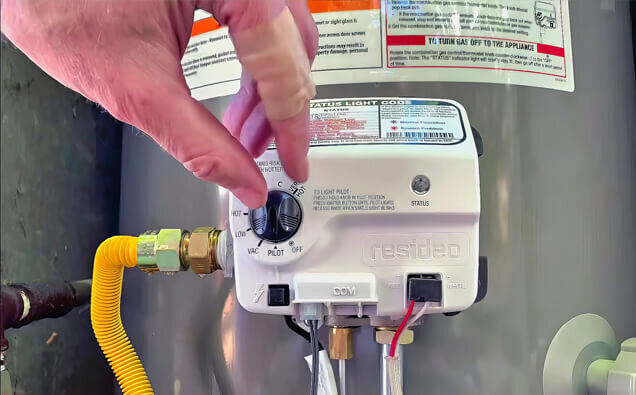 https://plumberbicton.com.au/uploads/2025/06/hot-water-576766.jpg